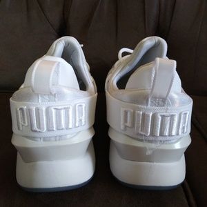Puma Shoes - Puma Ice Muse shoes NEW Puma Shoes - Puma Ice Muse shoes NEW